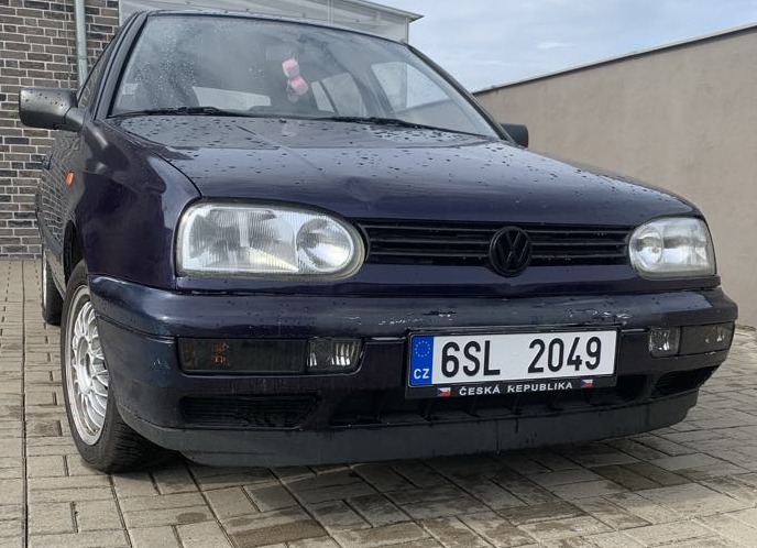 Volkswagen Golf 