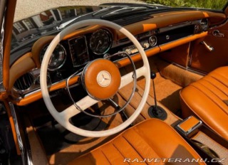 Mercedes-Benz 230 SL Pagoda (W113) 1964