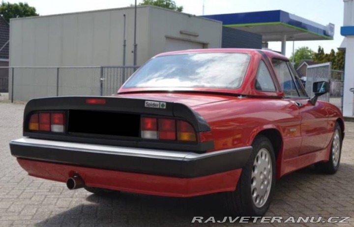 Alfa Romeo Spider 2.0 Quadrifoglio Verde 1987