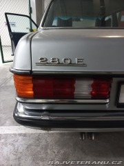 Mercedes-Benz 280 W123 1977