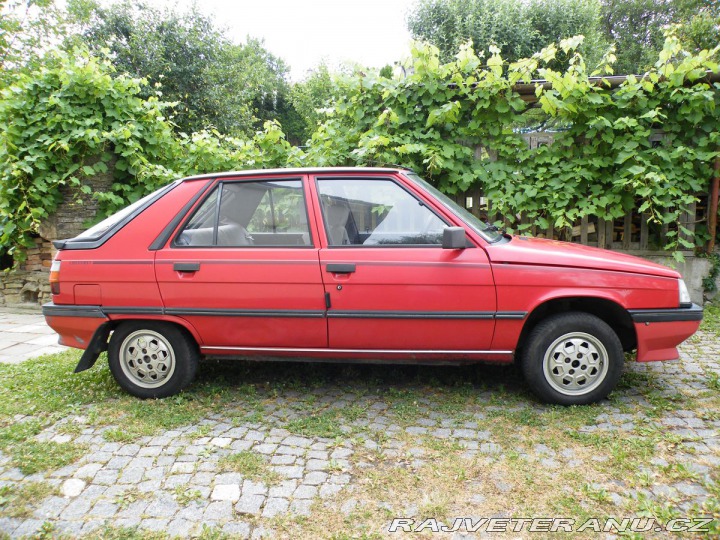 Renault 11 Automatic 1988