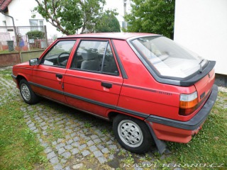 Renault 11 Automatic 1988