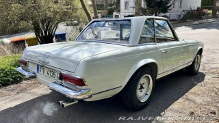Mercedes-Benz 230 Pagoda 1964