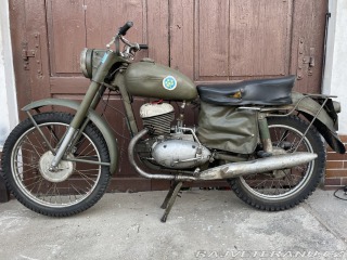 Jawa 250 579