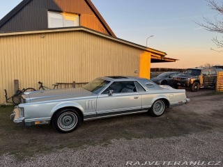 Lincoln Continental Mark V