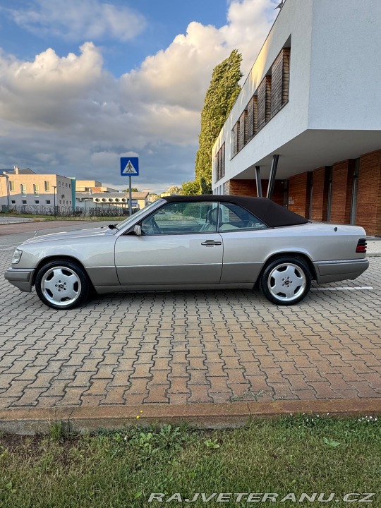 Mercedes-Benz E 320 1995
