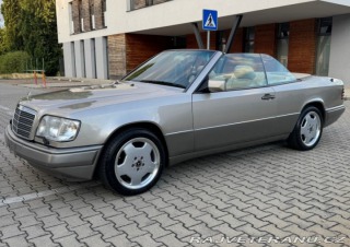 Mercedes-Benz E 320 1995