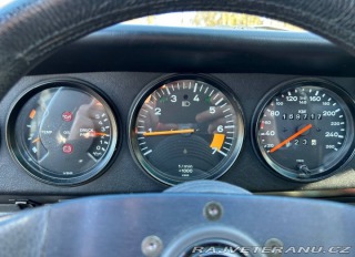 Porsche 911 Carrera 3.2 G50 1987