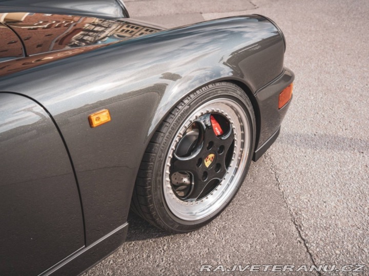 Porsche 911 Carrera 2 (964) 1992