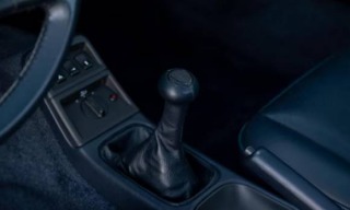 Porsche 911 964 Carrera 2 1990