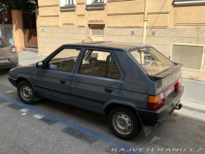 Škoda Favorit 136 L 1989