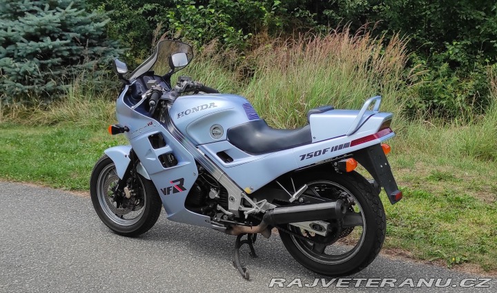 Honda VF VFR 750 F 1987
