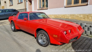 Pontiac Firebird Esprit