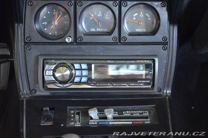 Chevrolet Corvette C3 1977