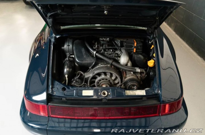 Porsche Ostatní modely 964 Carrera 4 1990