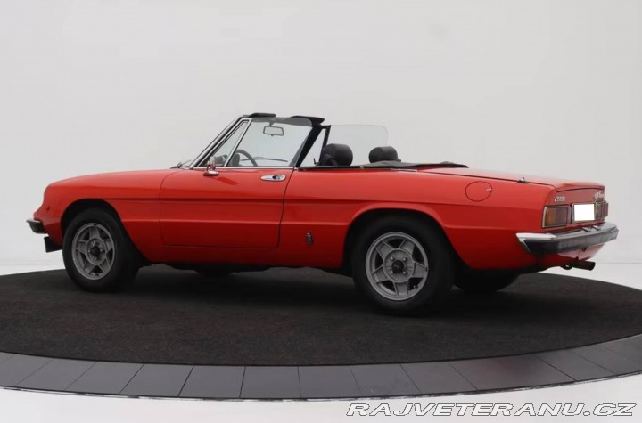 Alfa Romeo Spider 2.0 Veloce 2000 1981