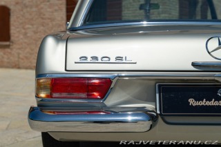 Mercedes-Benz 230 SL 1965