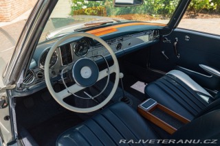 Mercedes-Benz 230 SL 1965