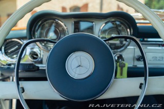 Mercedes-Benz 230 SL 1965