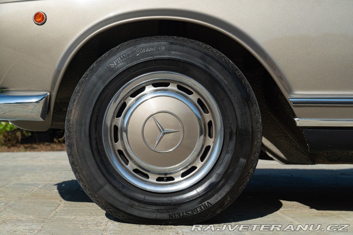 Mercedes-Benz 280 SL 1969