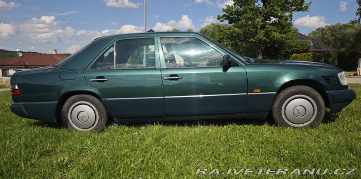 Mercedes-Benz 250 E250d 1997