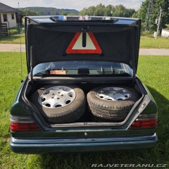 Mercedes-Benz 250 E250d 1997