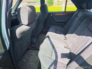 Mercedes-Benz 250 E250d 1997