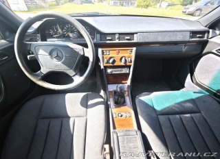 Mercedes-Benz 250 E250d 1997