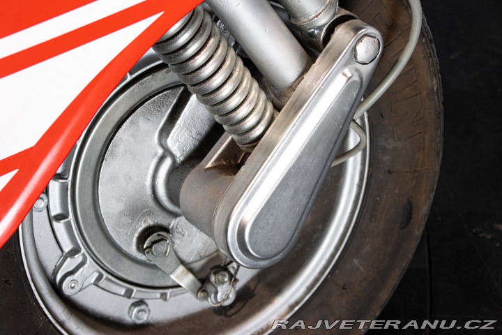 Piaggio Vespa RALLY 200 1975