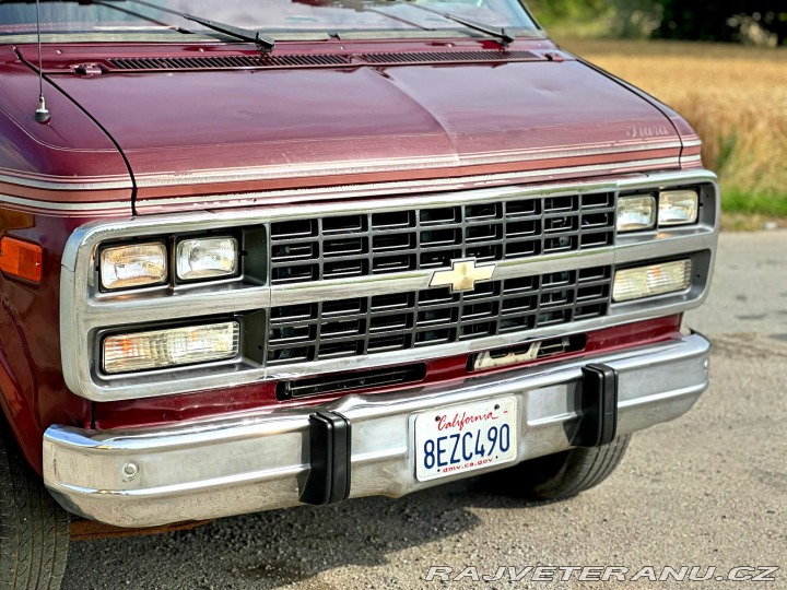 Chevrolet G20 5.7 V8 | Stealth Sport 1994