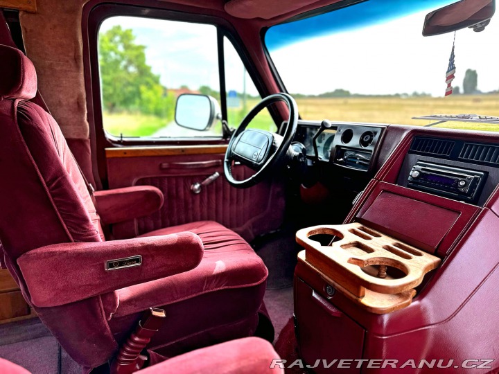 Chevrolet G20 5.7 V8 | Stealth Sport 1994