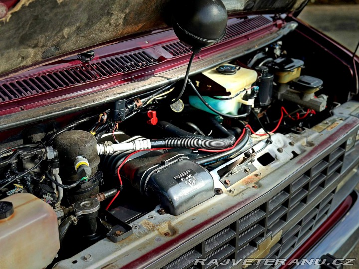 Chevrolet G20 5.7 V8 | Stealth Sport 1994