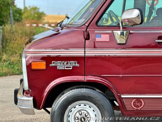 Chevrolet G20 5.7 V8 | Stealth Sport 1994
