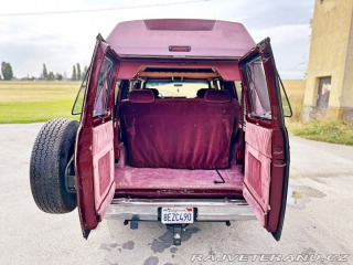 Chevrolet G20 5.7 V8 | Stealth Sport 1994