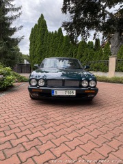 Jaguar XJR x300