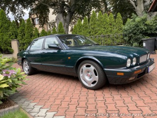 Jaguar XJR x300 1995