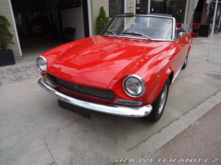Fiat 124 1.6 Sport Spider BS1 1972