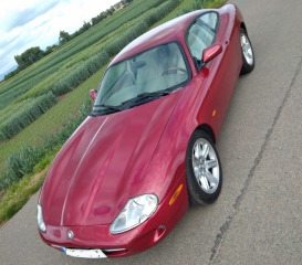 Jaguar XK8 