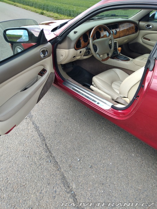 Jaguar XK8  1997