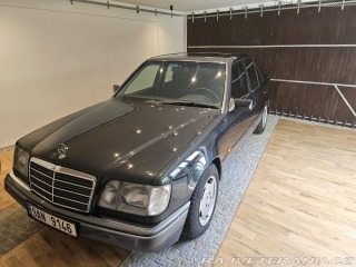 Mercedes-Benz 200 W124