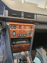 Mercedes-Benz 200 W124 1994