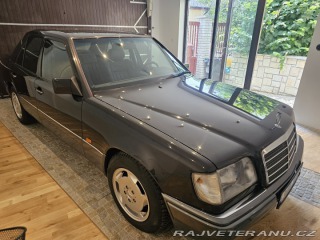 Mercedes-Benz 200 W124 1994