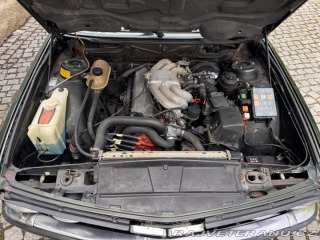 BMW 5 E28 525e manuál 1984