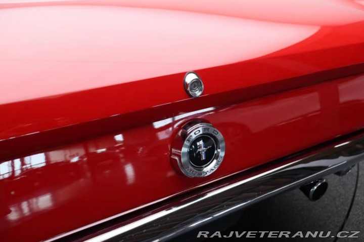 Ford Mustang 289 CI Fastback C-Code 1965