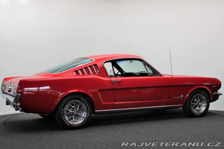 Ford Mustang 289 CI Fastback C-Code 1965