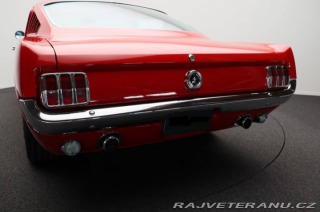 Ford Mustang 289 CI Fastback C-Code 1965