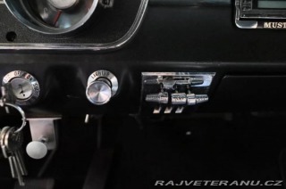 Ford Mustang 289 CI Fastback C-Code 1965