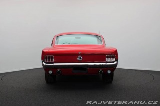 Ford Mustang 289 CI Fastback C-Code 1965