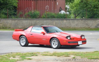 Pontiac Firebird  1989