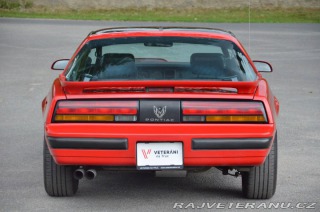 Pontiac Firebird  1989